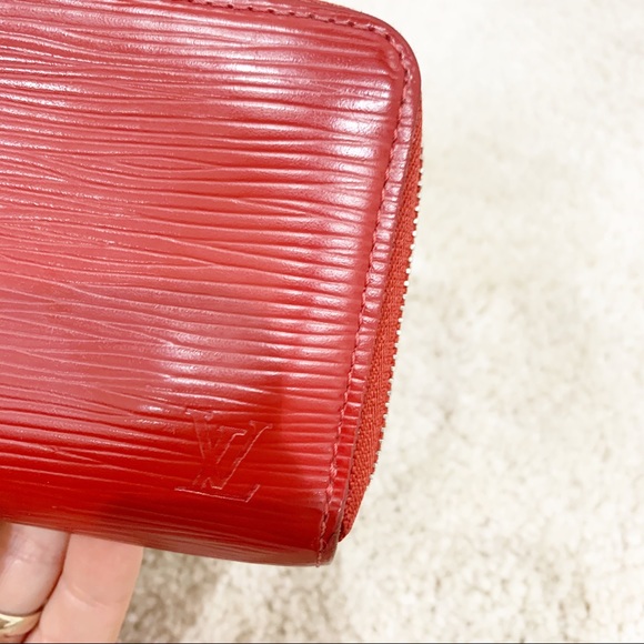 Louis Vuitton Epi red leather small zippier wallet - Picture 6 of 8
